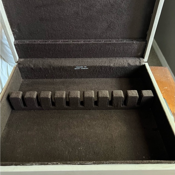 Silverware Storage Box - Picture 16 of 16